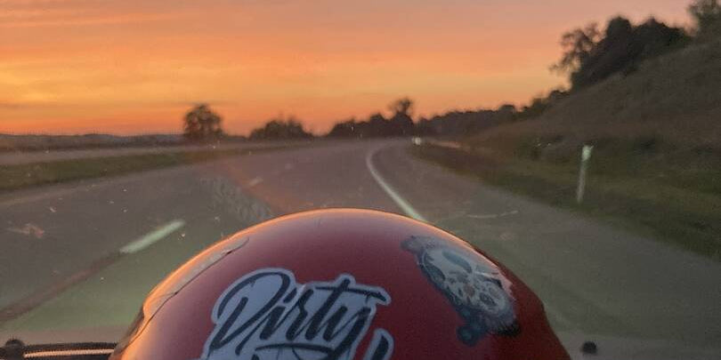 Best work hat an shirts on out there!:sign_horns::skin-tone-3::sunglasses: