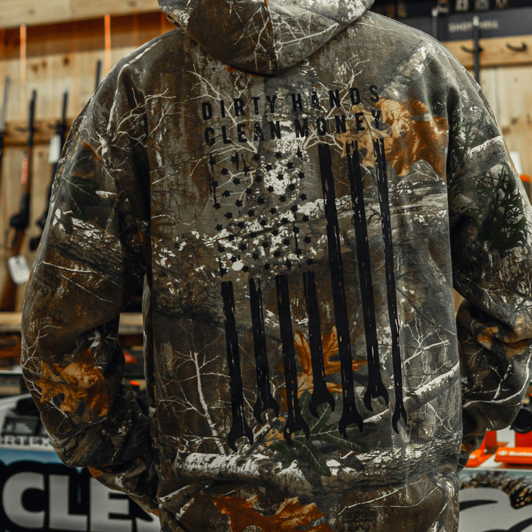 Men's DHCM Flagship RealTree Hoodie | Color: Edge