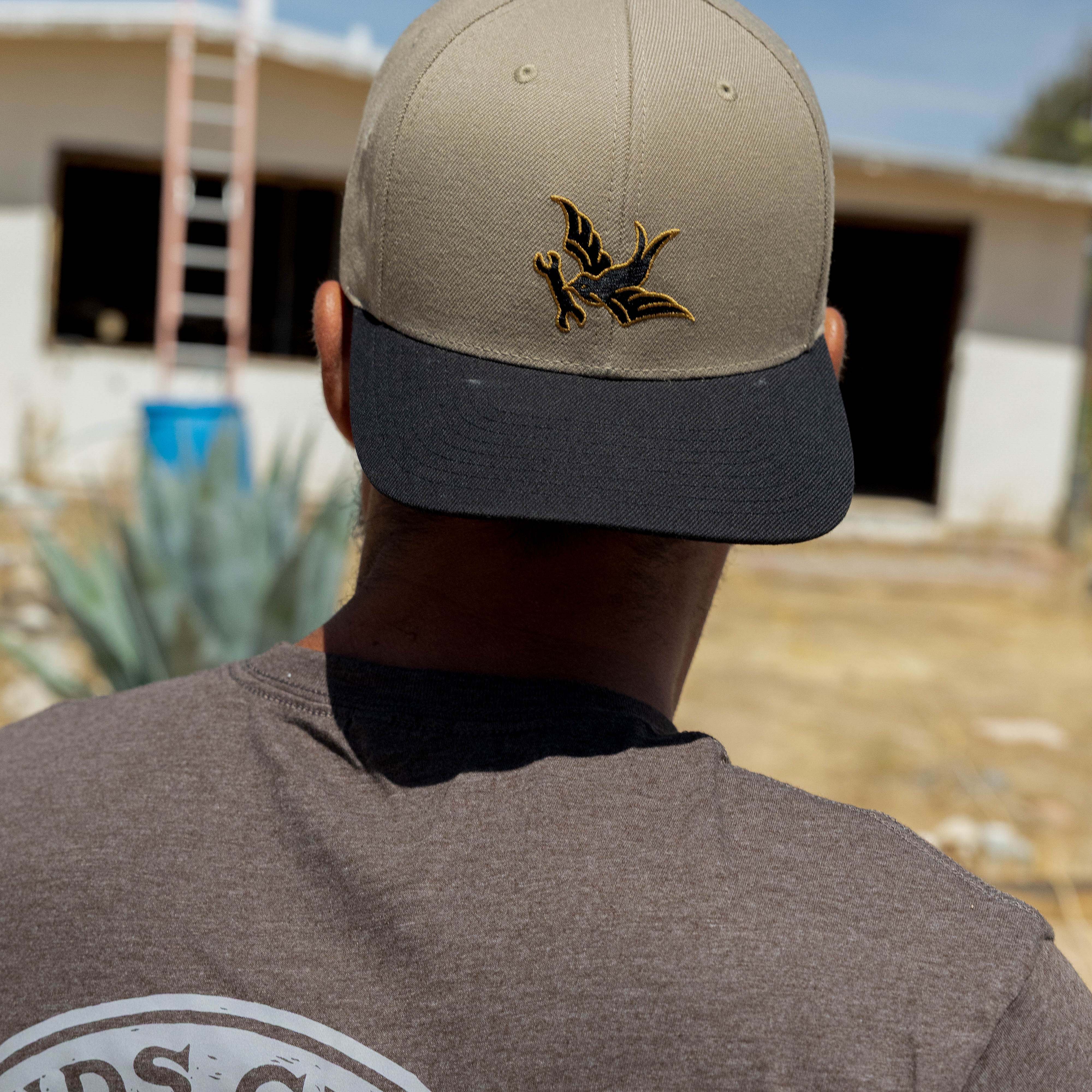 Sparrow Curved Brim Hat - Color: Putty Black